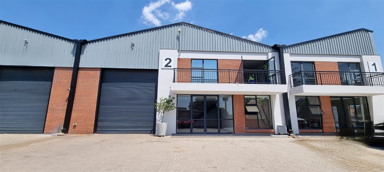330  m² Commercial space in Ferndale photo number 1