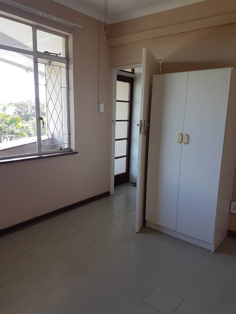 3 Bed Flat in Eshowe photo number 4