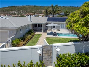 House in Whale Rock