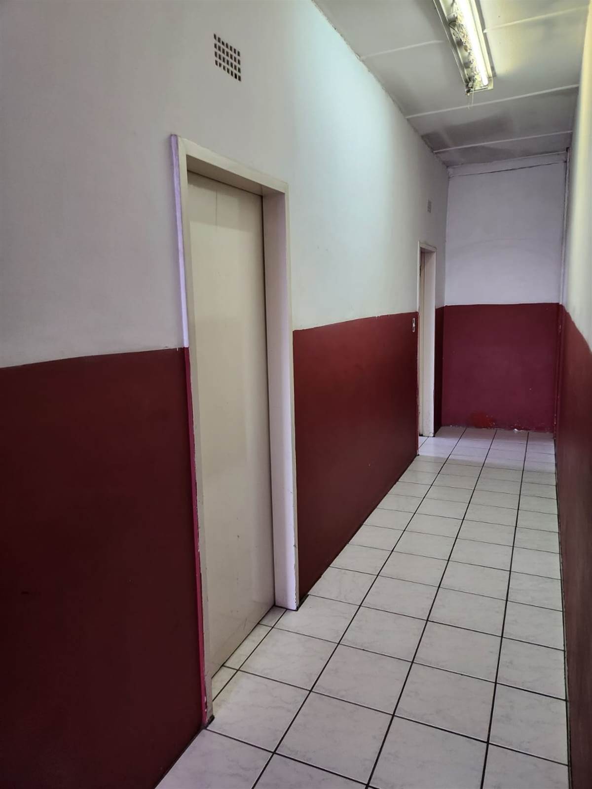 Commercial space in Germiston Central photo number 18
