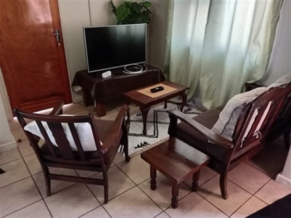 2 Bedroom Townhouse 2 Bedroom Townhouse