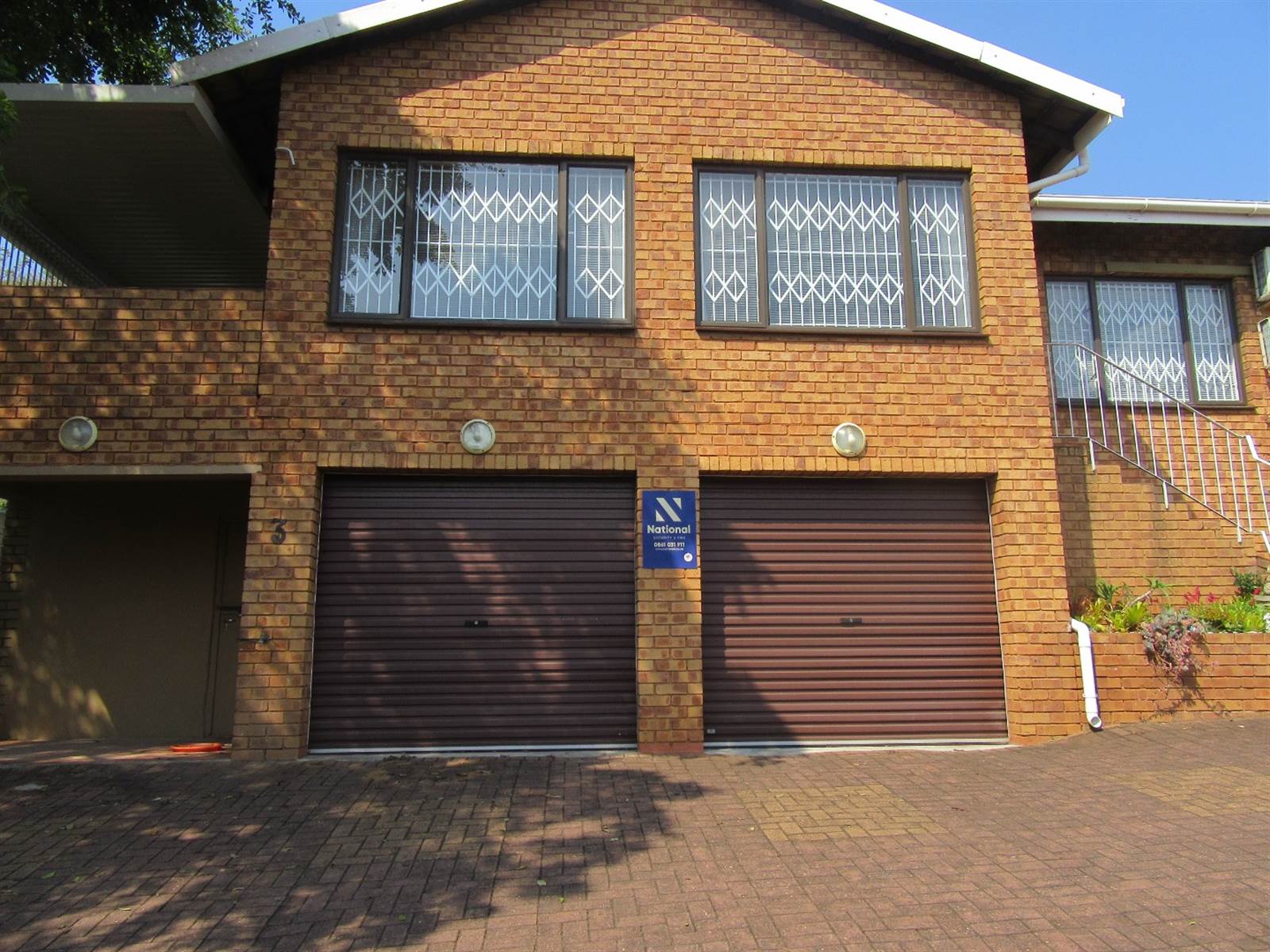3 Bed Townhouse in Scottburgh Central photo number 28