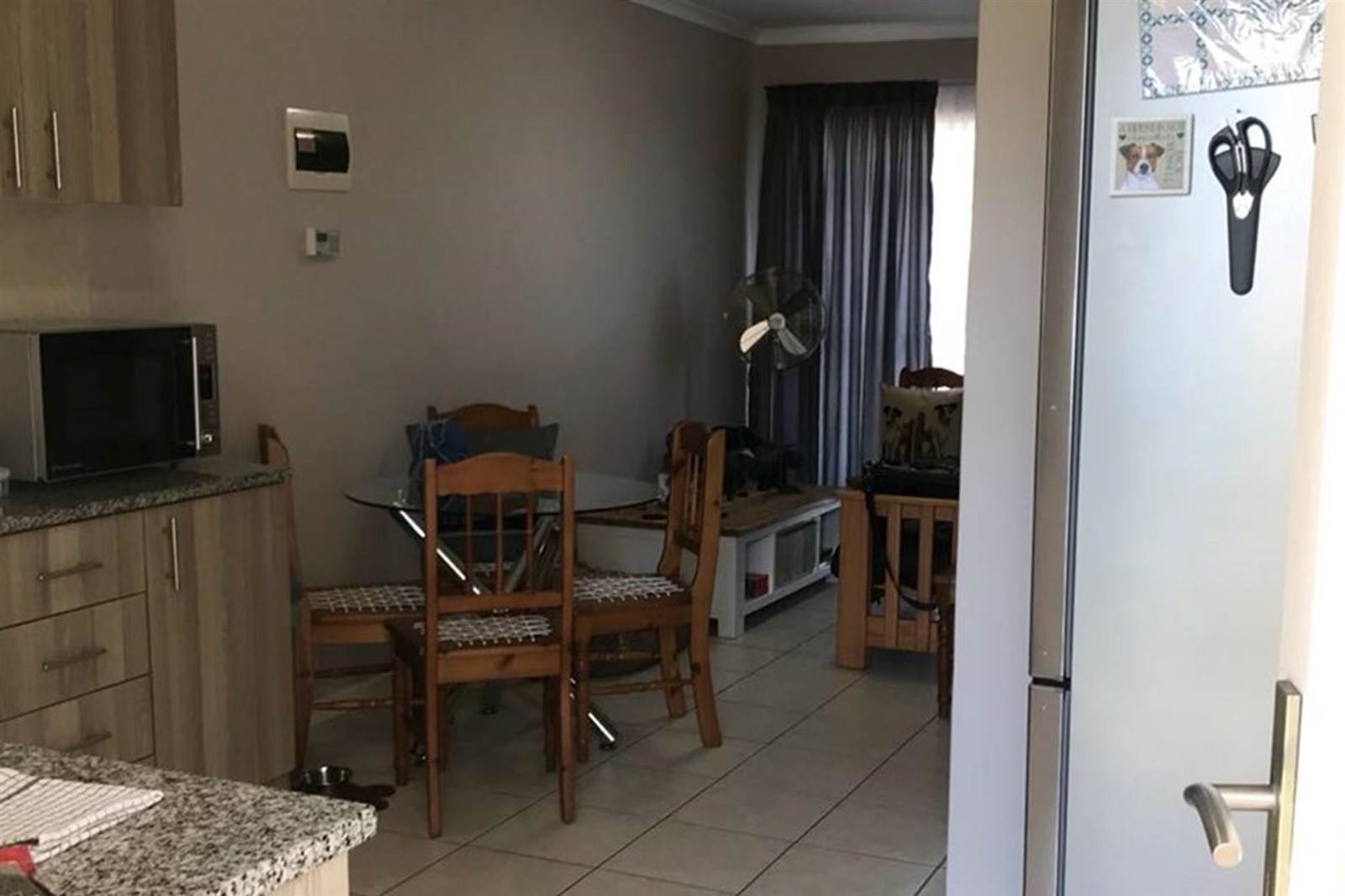 1 Bed Apartment in Muizenberg photo number 3