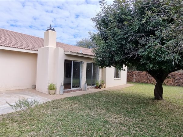3 Bedroom House 3 Bedroom House