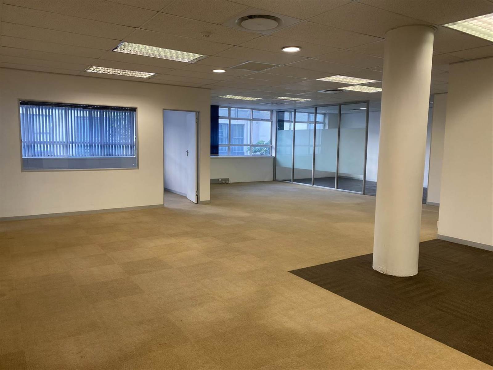 264  m² Office Space in Claremont photo number 13