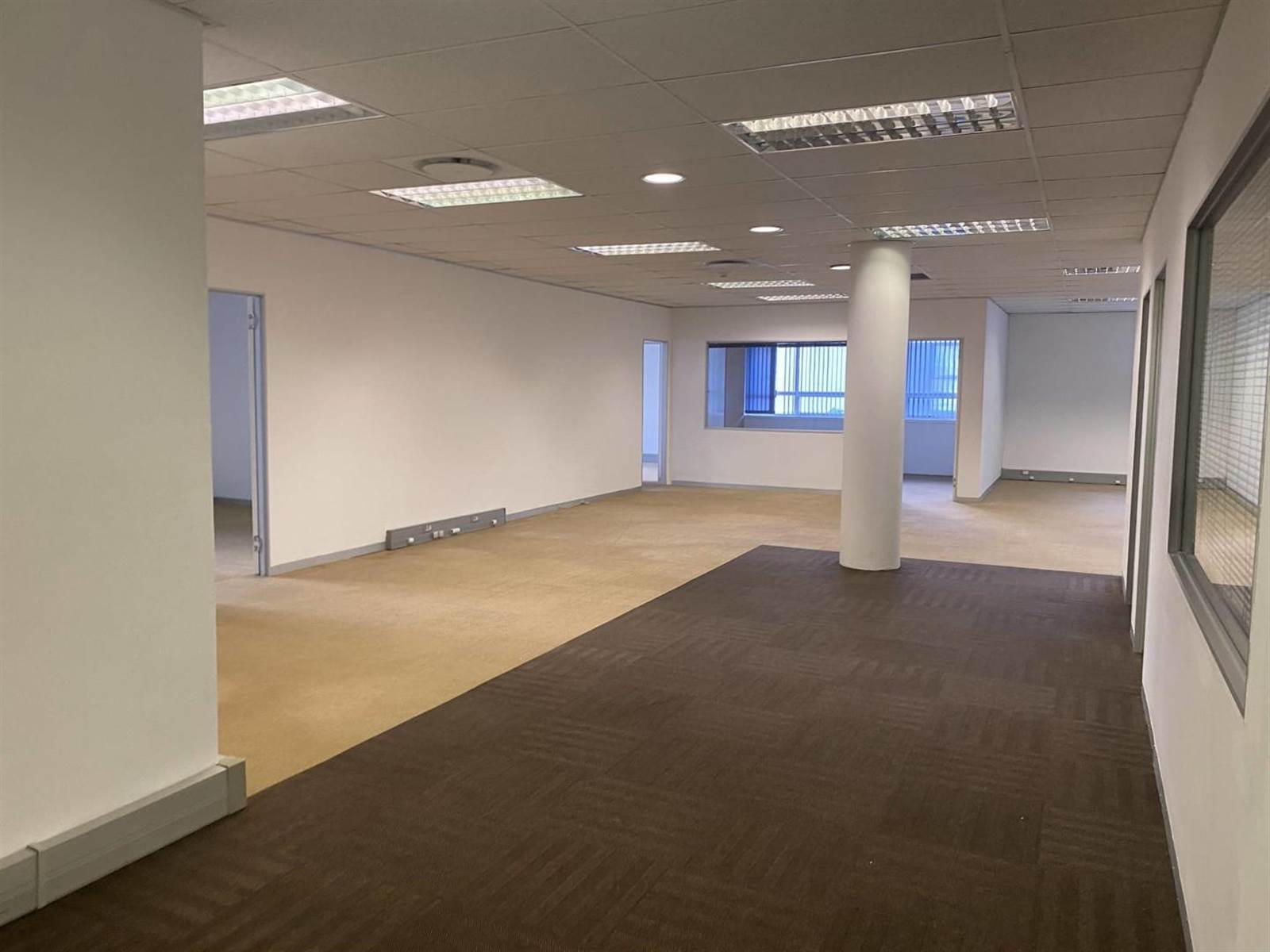 264  m² Office Space in Claremont photo number 1