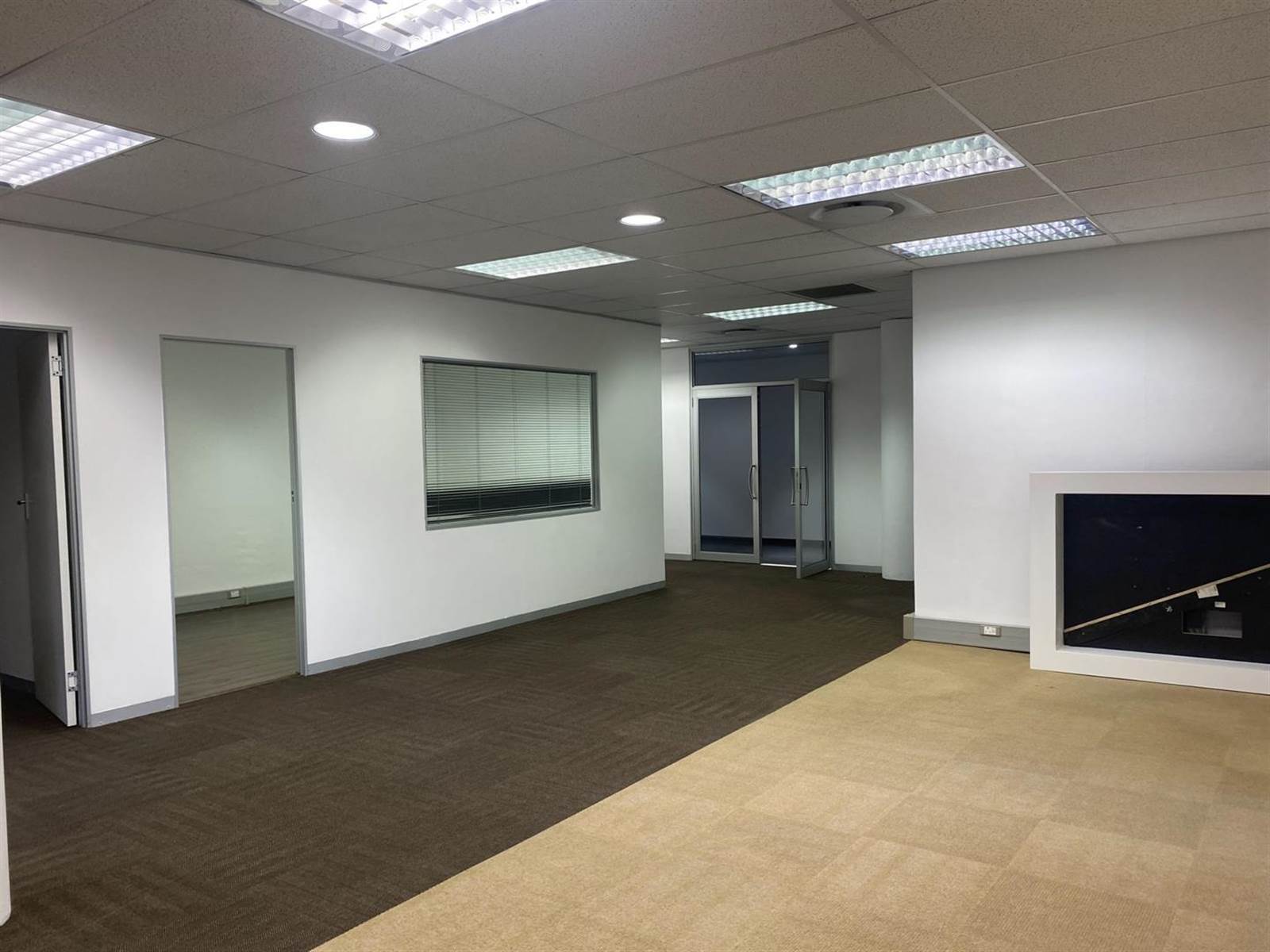 264  m² Office Space in Claremont photo number 14