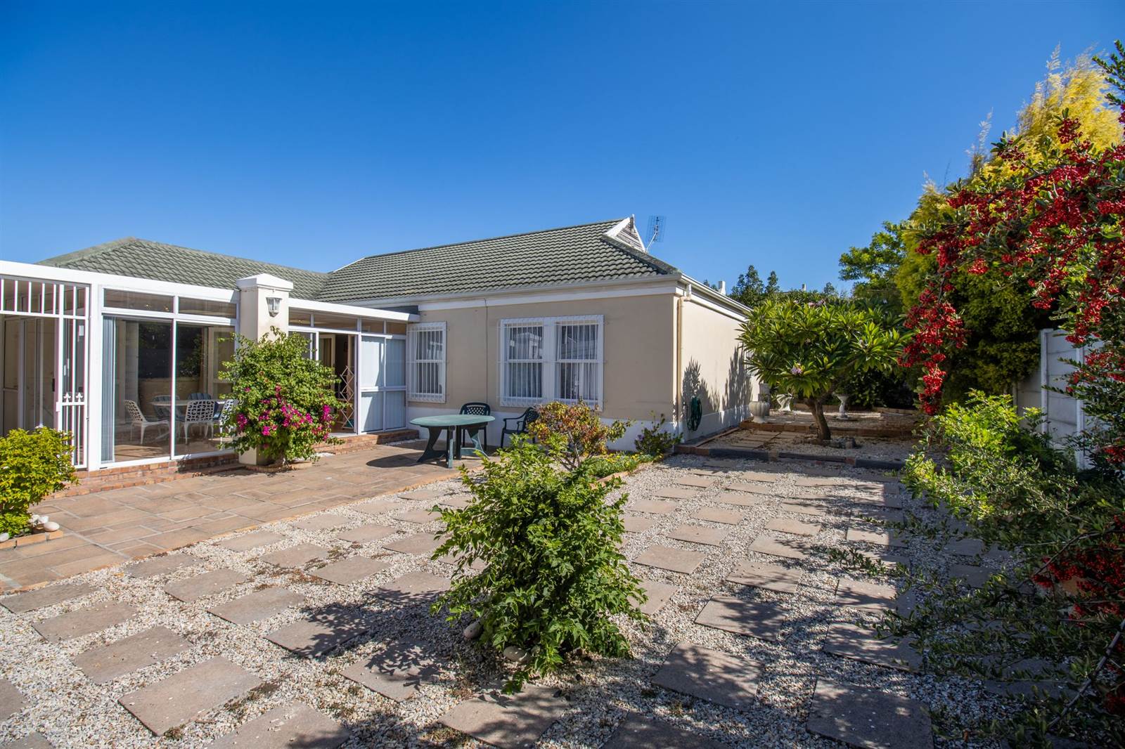 3 Bed House in Constantia photo number 23