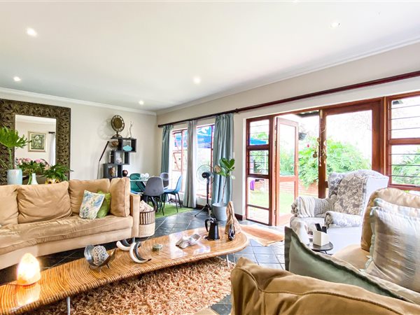 2 Bedroom Garden Cottage 2 Bedroom Garden Cottage