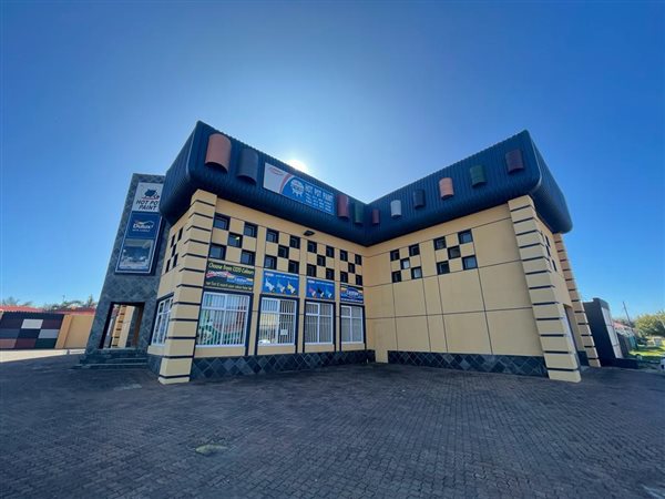 450  m² Commercial space in Boksburg North