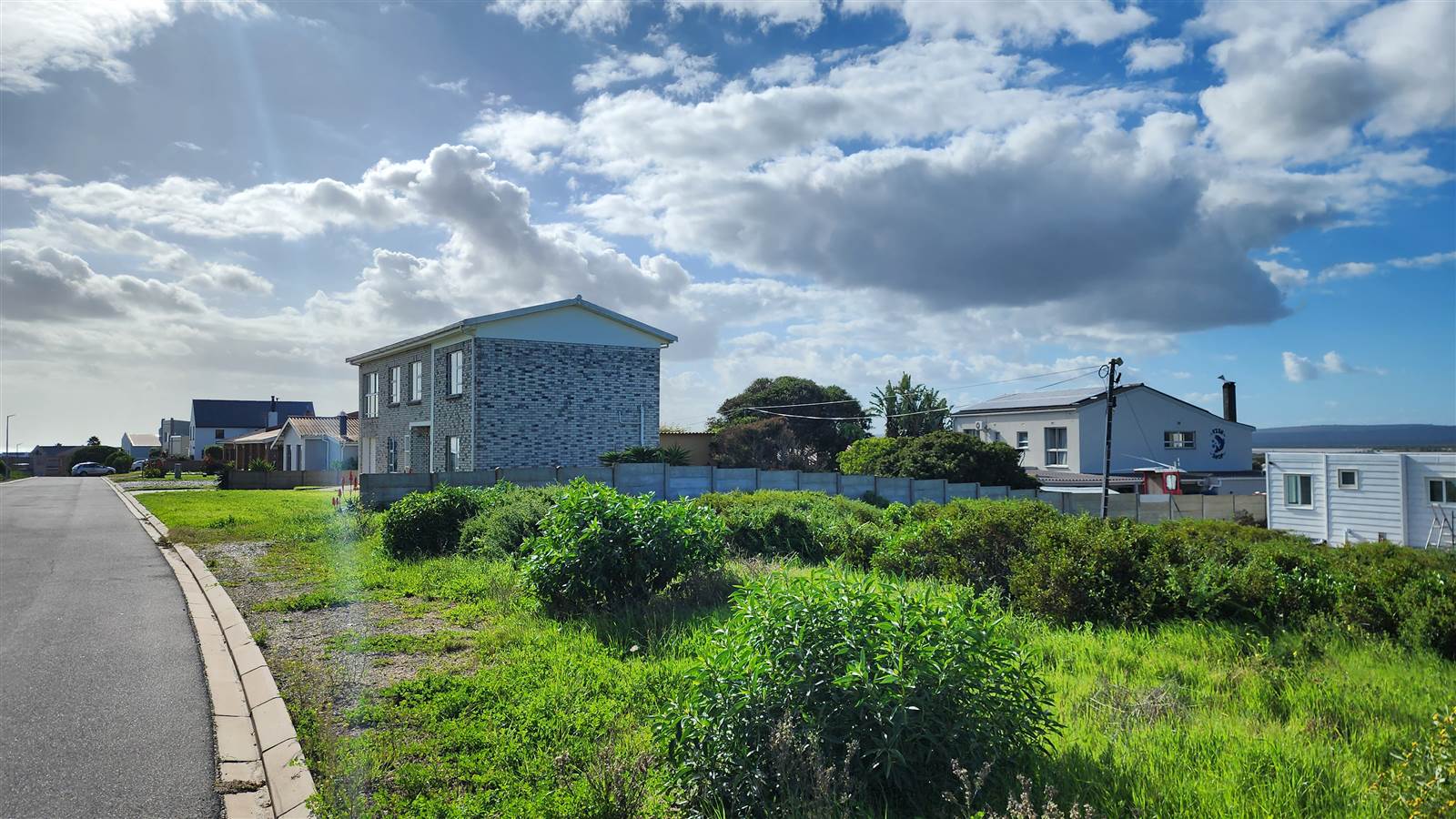 704 m² Land available in Yzerfontein photo number 7