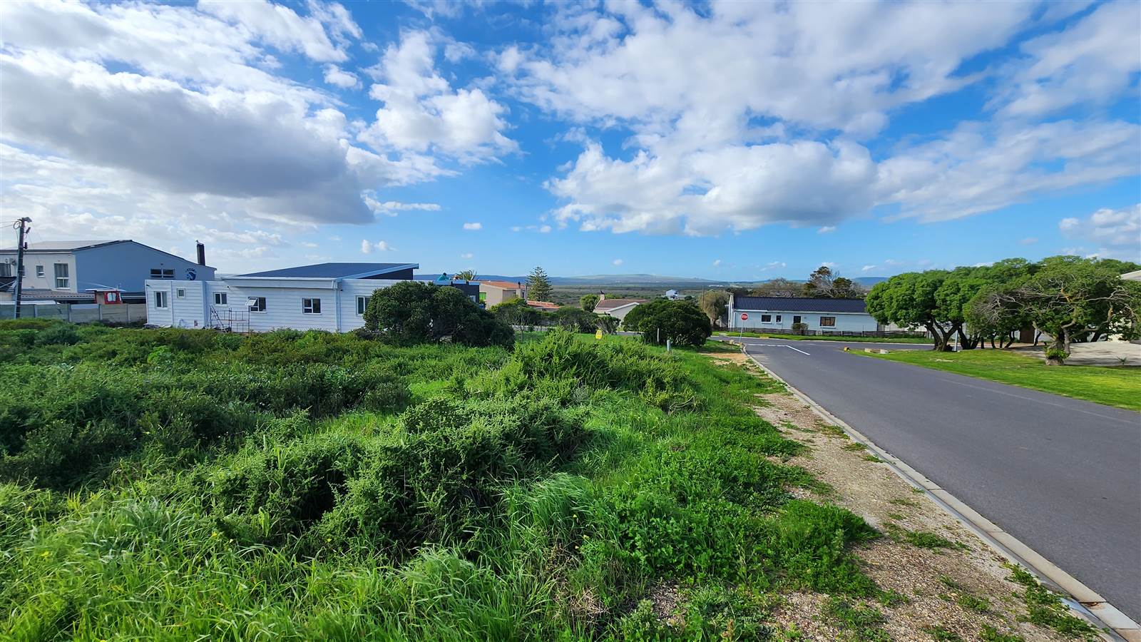 704 m² Land available in Yzerfontein photo number 5