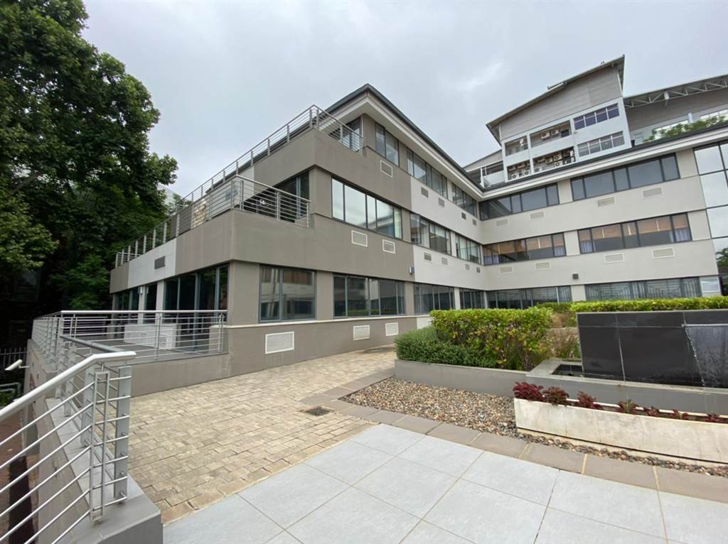 121  m² Commercial space in Illovo photo number 3