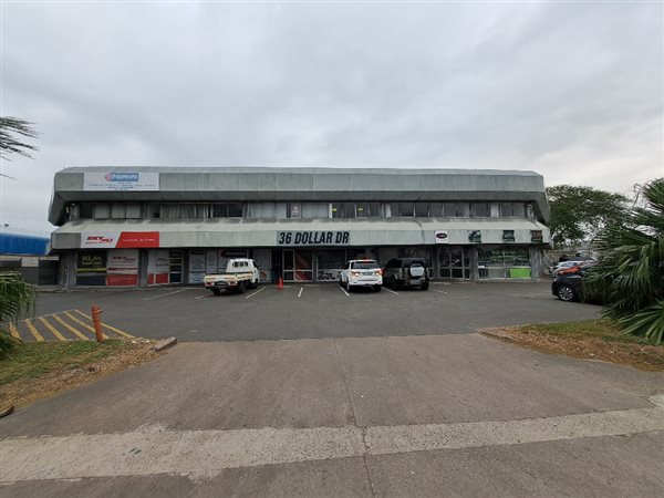 1736  m² Commercial space in Richards Bay Central