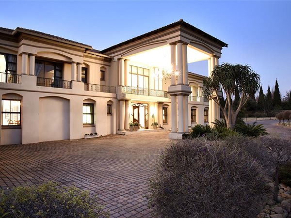 6 Bed House