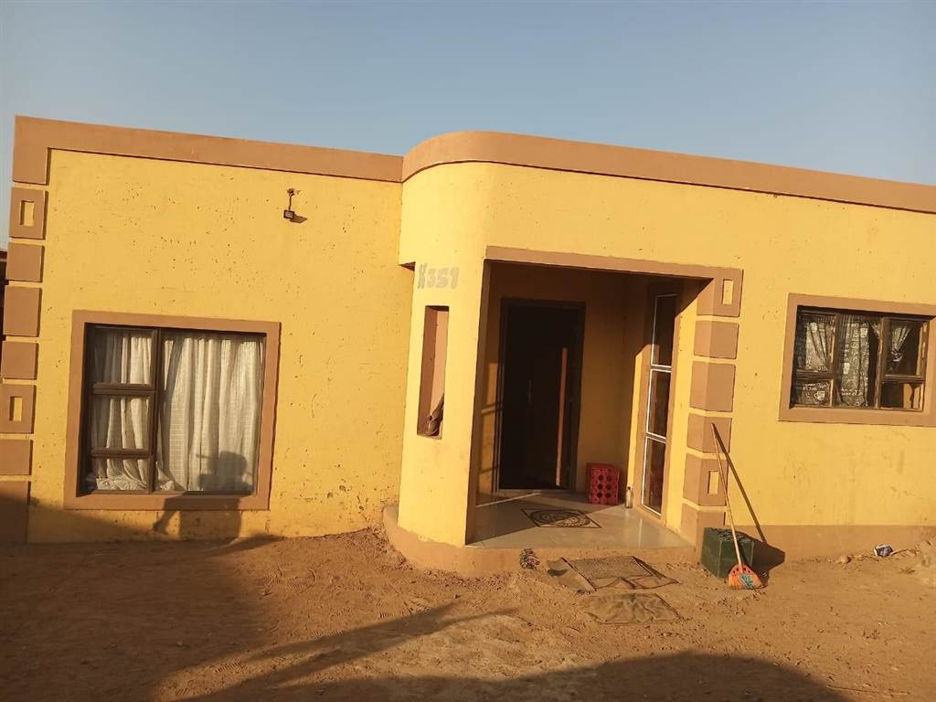 2 Bed House in Atteridgeville photo number 1