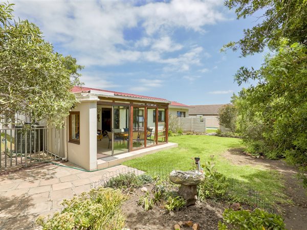 3 Bedroom House 3 Bedroom House
