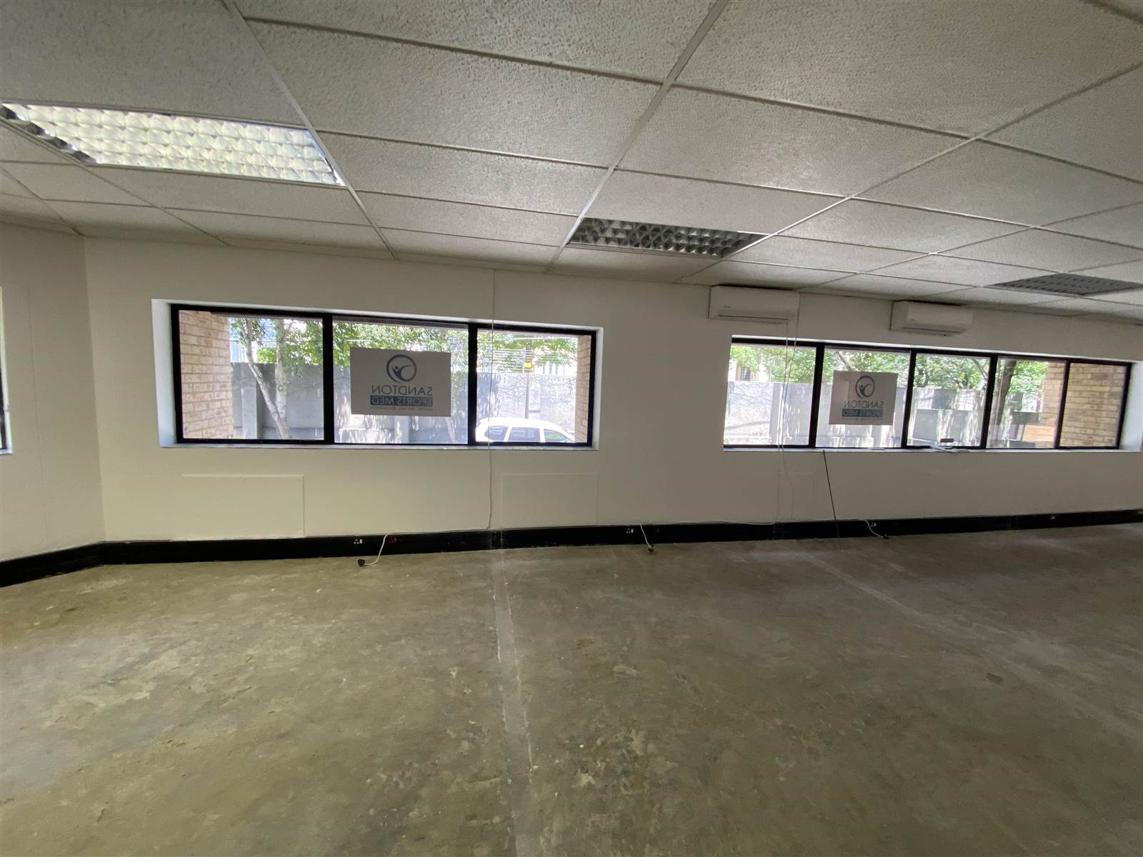 295  m² Commercial space in Morningside photo number 14