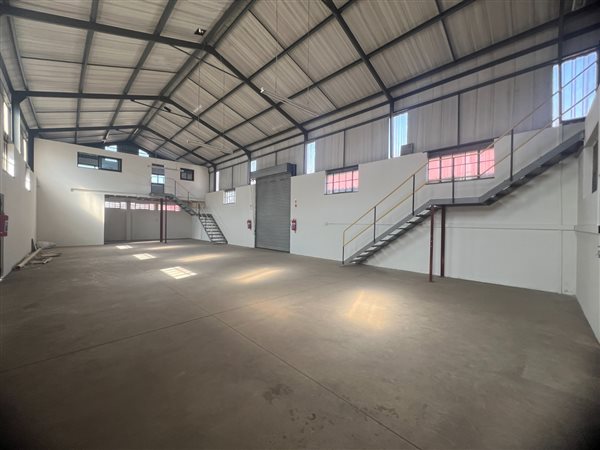 270  m² Industrial space