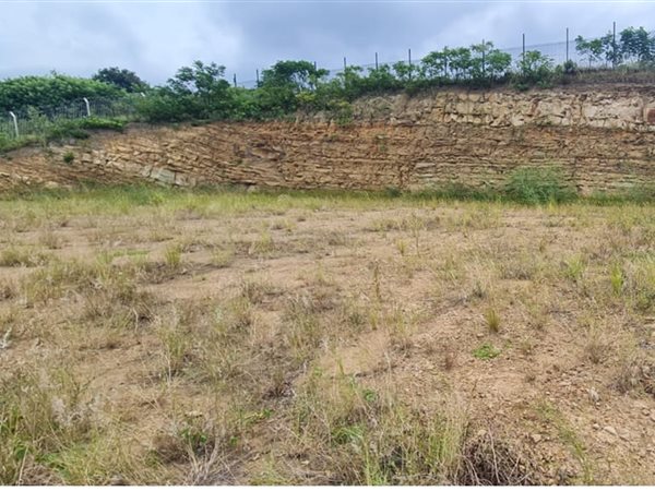 5 385 m² Land 5 385 m² Land