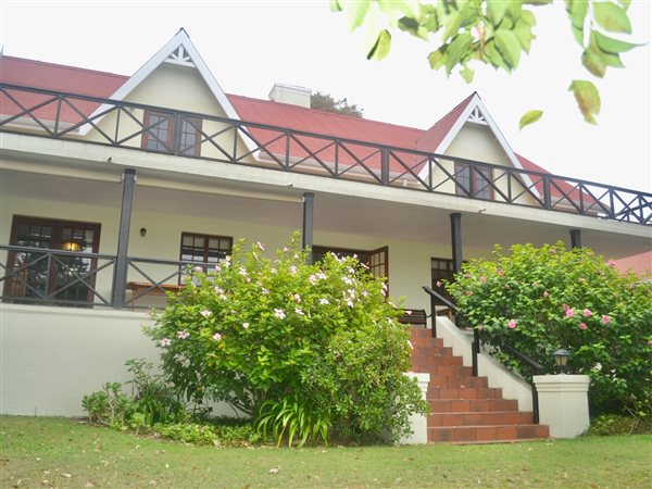 4 Bedroom House 4 Bedroom House