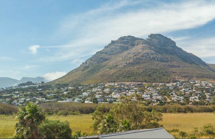 3 Bed Townhouse in Hout Bay and surrounds photo number 26