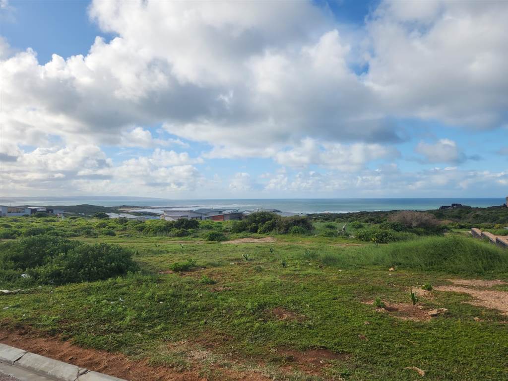 1052 m² Land available in Stilbaai photo number 1