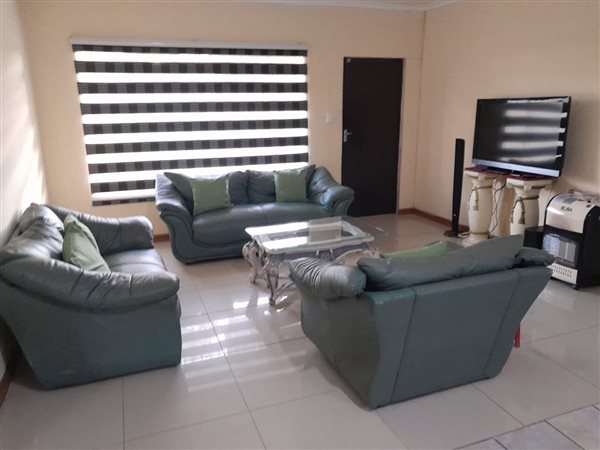 2 Bed Apartment in Stanfield Hill