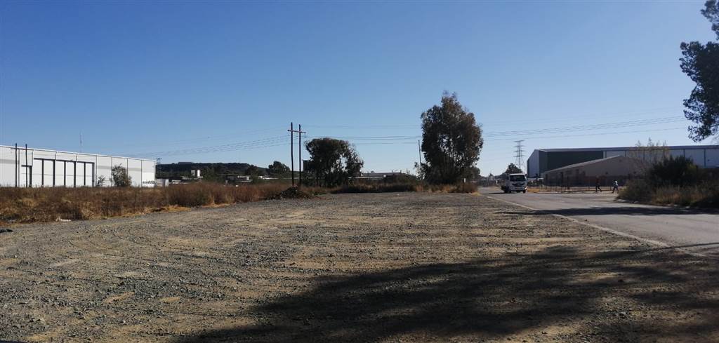 1.2 ha Land available in Estoire photo number 3
