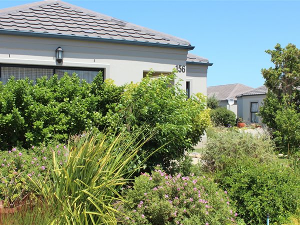 2 Bedroom Simplex 2 Bedroom Simplex
