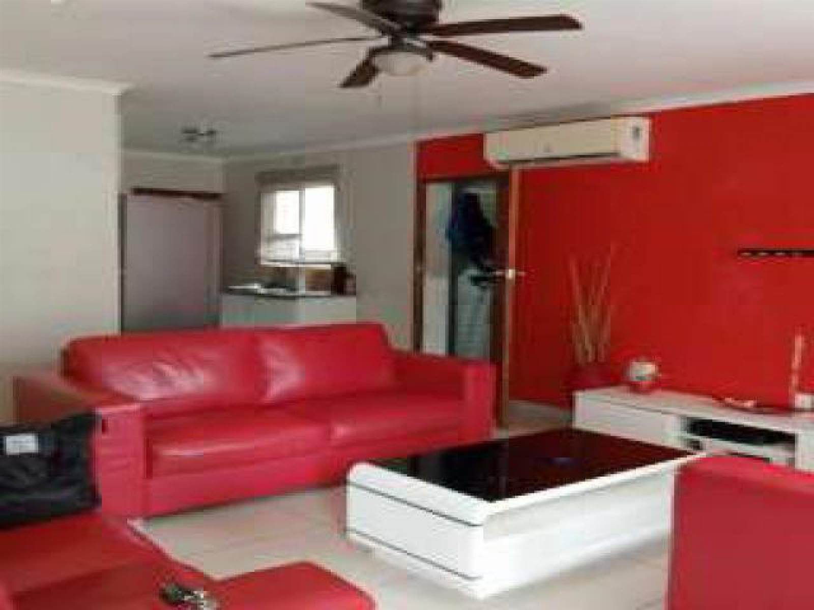 2 Bed House in Empangeni Central photo number 3
