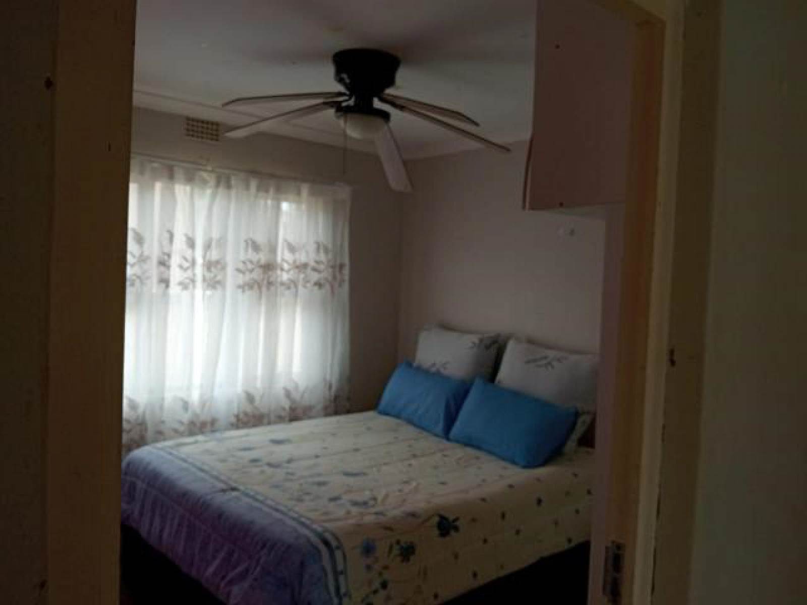 2 Bed House in Empangeni Central photo number 8