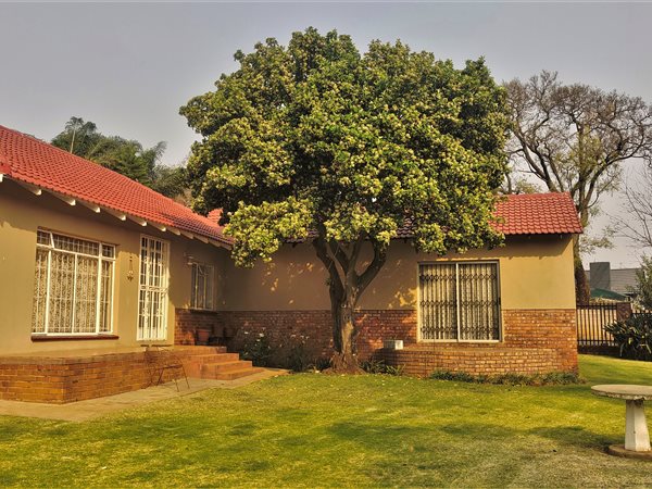 4 Bed House in Cullinan