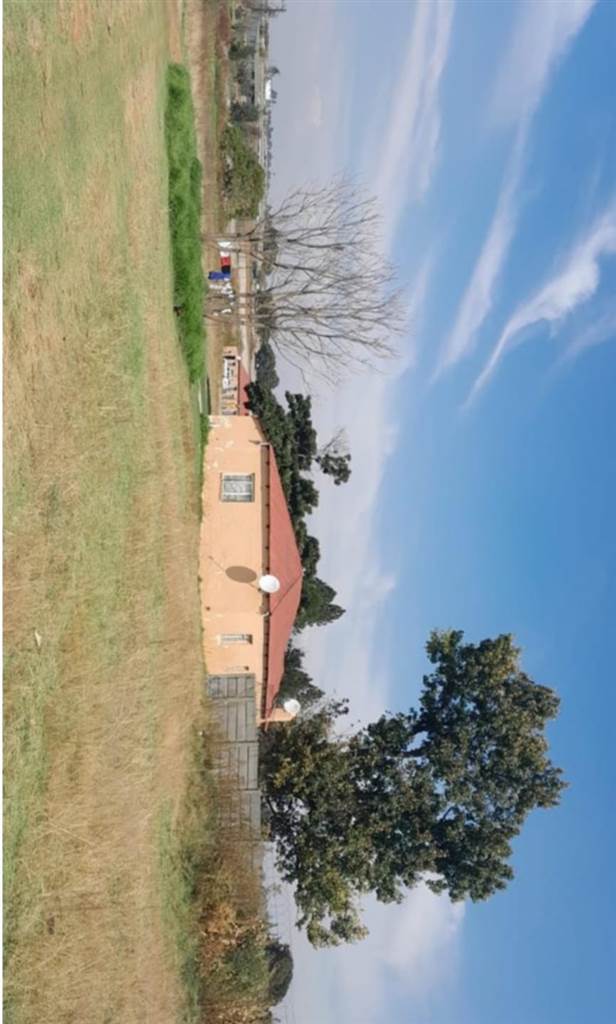 3 Bed House in Putfontein photo number 9