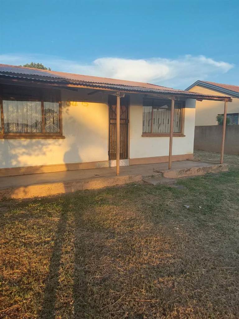 2 Bed House in Ga-rankuwa photo number 18