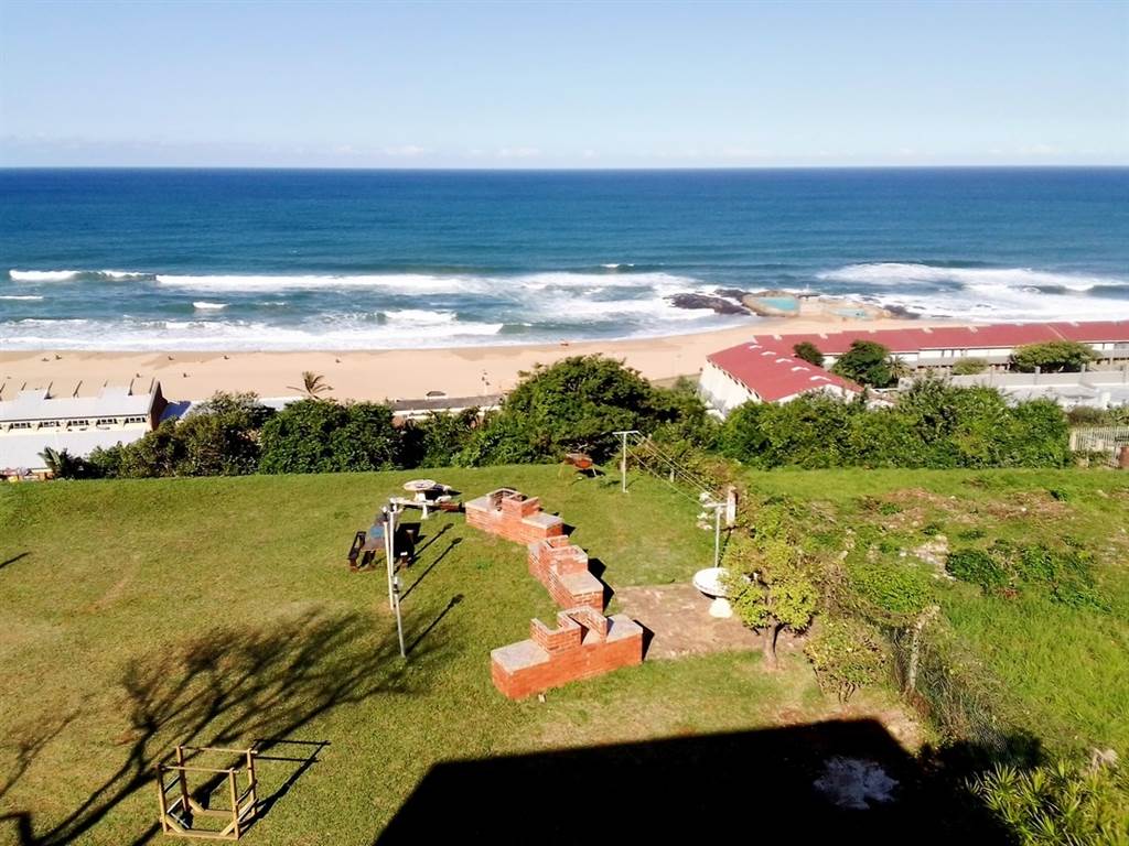 1600  m² Commercial space in Amanzimtoti photo number 21