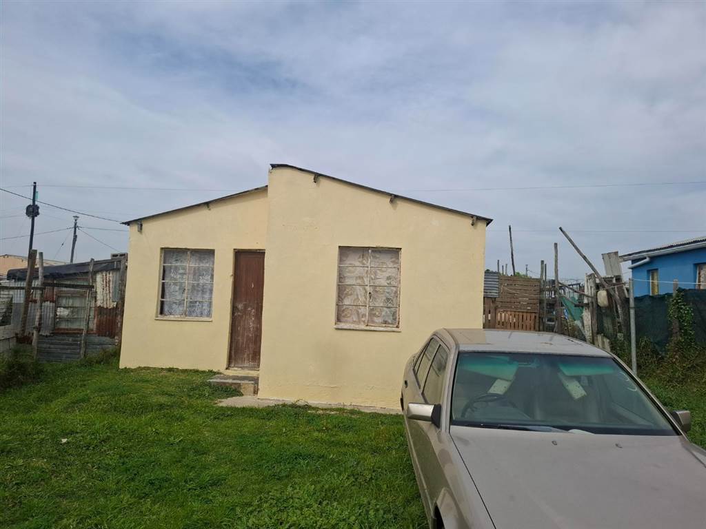 2 Bedroom House 2 Bedroom House