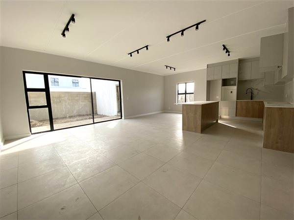 3 Bed Apartment