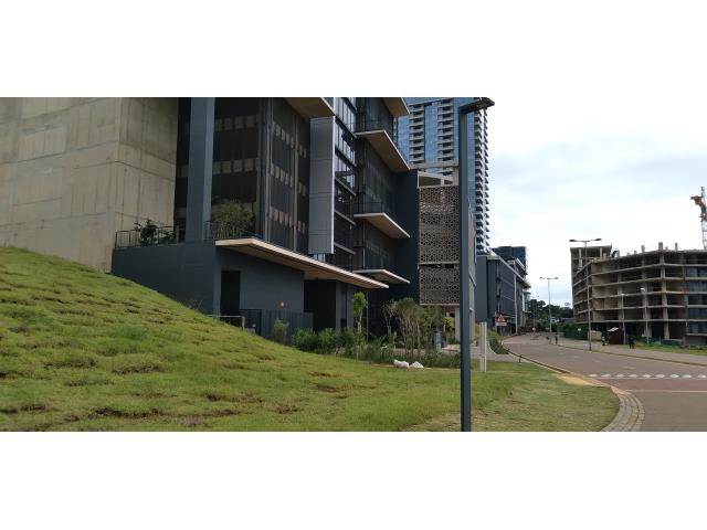 305  m² Office Space in Umhlanga Ridge photo number 1