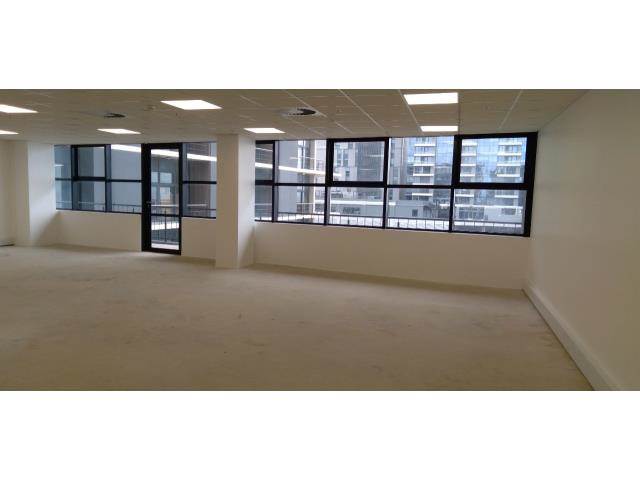 305  m² Office Space in Umhlanga Ridge photo number 4