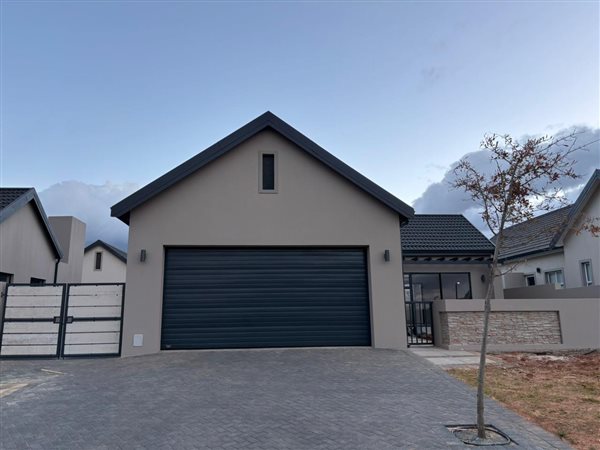 3 Bedroom House 3 Bedroom House
