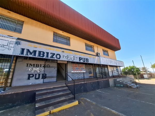 1 442 m² Commercial space 1 442 m² Commercial space