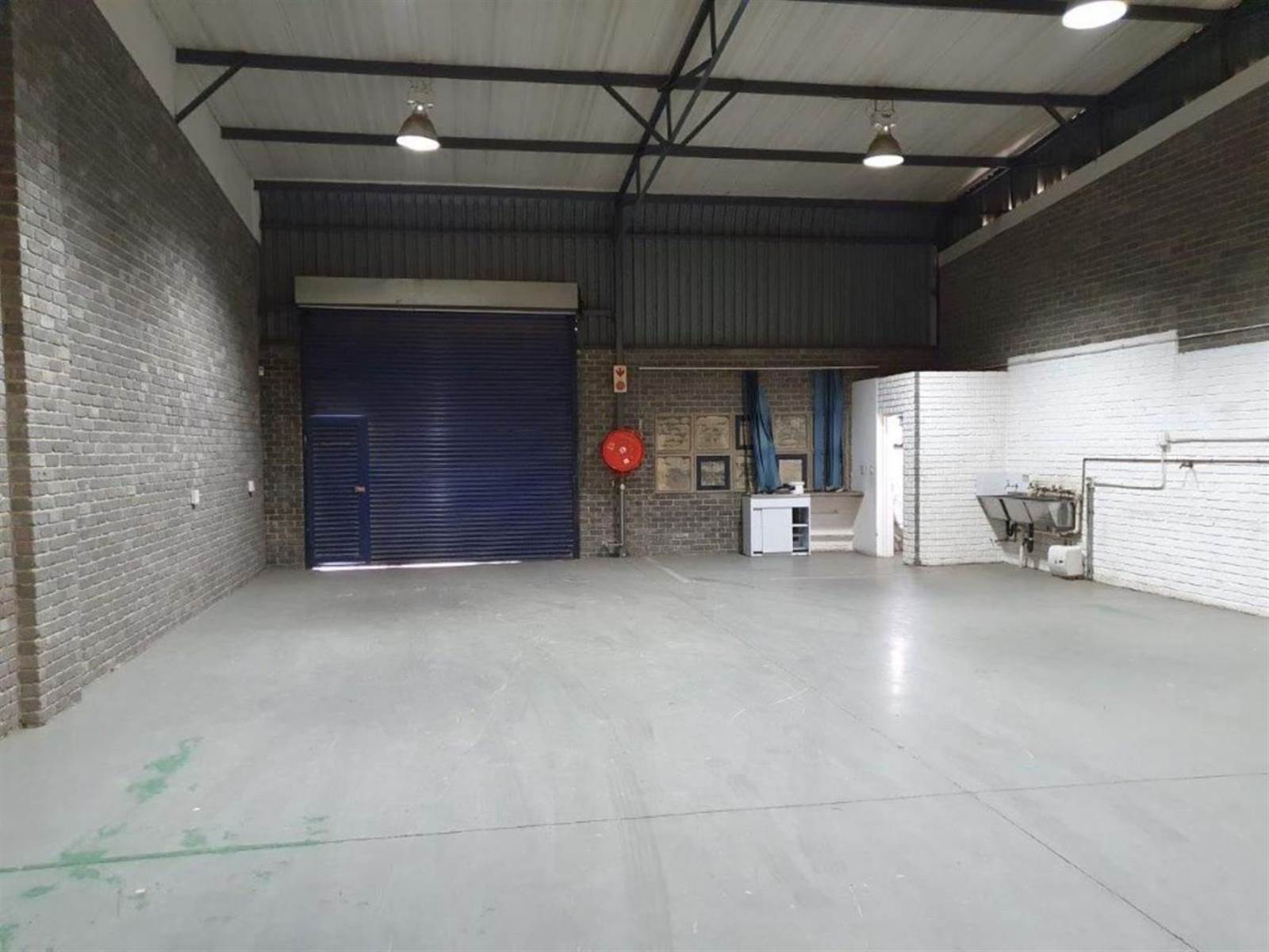 375  m² Industrial space in Barbeque Downs photo number 6