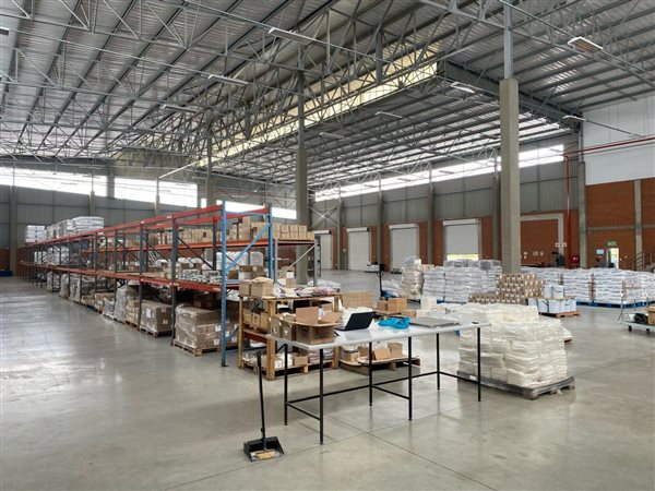 2 838  m² Industrial space