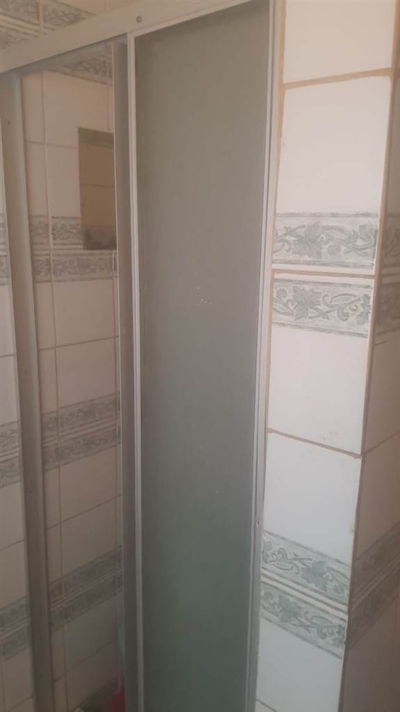 3 Bed Flat in Randfontein photo number 19