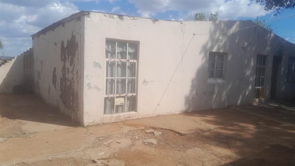 3 Bed Flat in Randfontein photo number 22