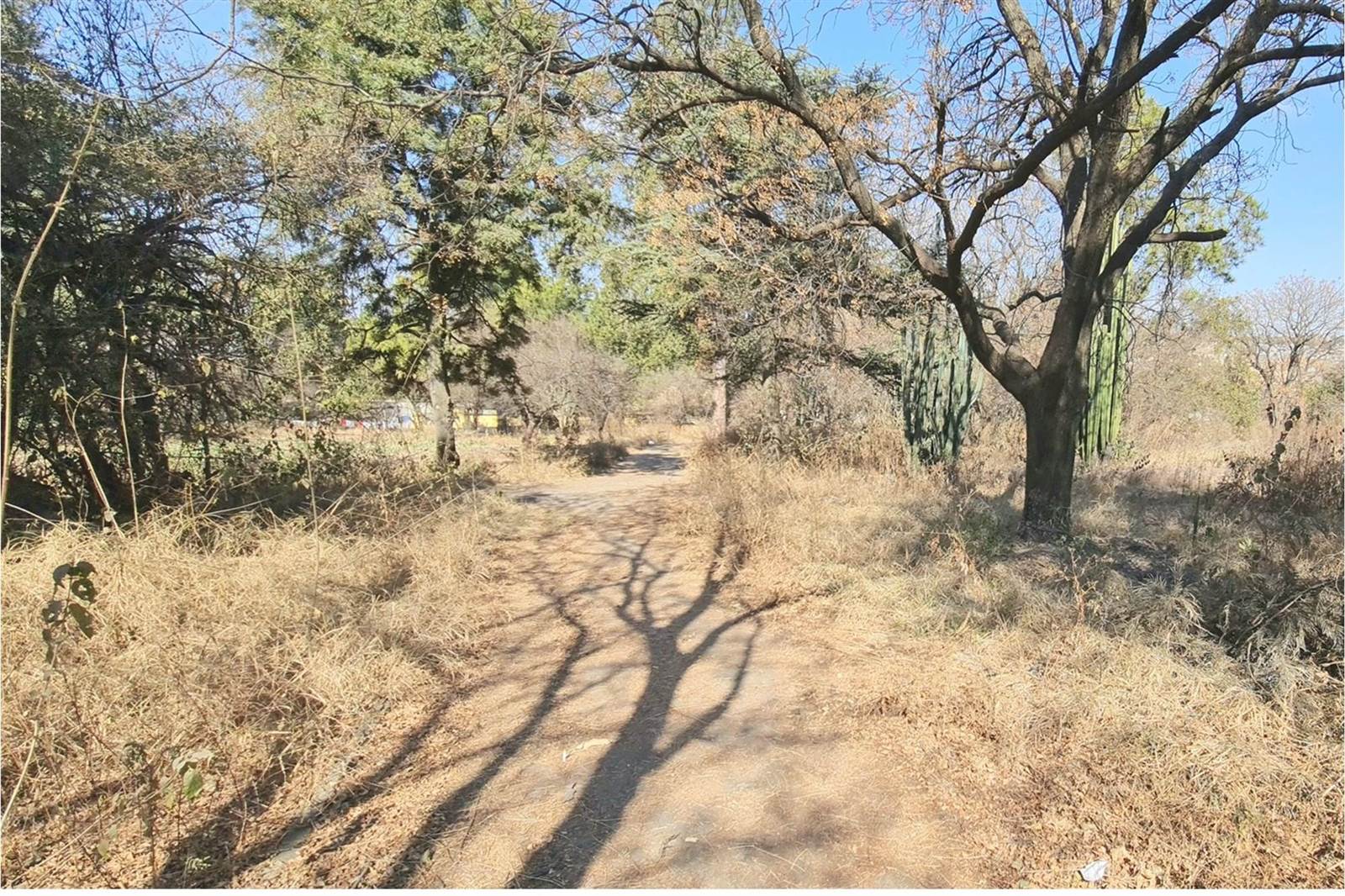 1.9 ha Land available in Bloubosrand photo number 2