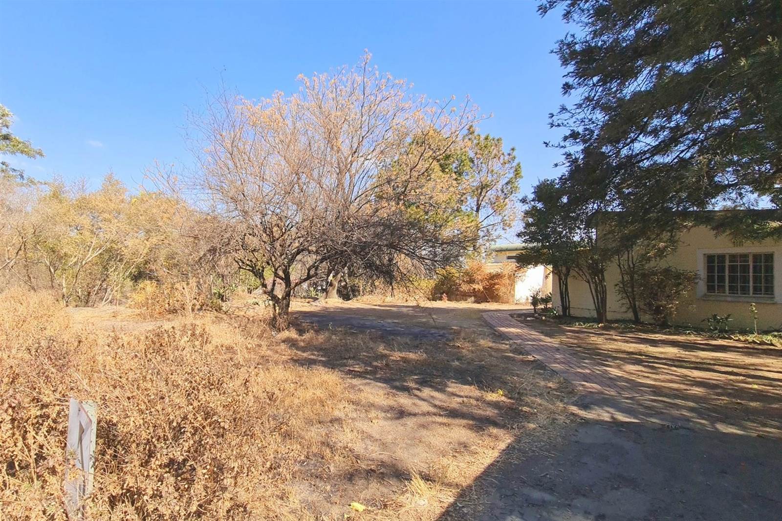 1.9 ha Land available in Bloubosrand photo number 3