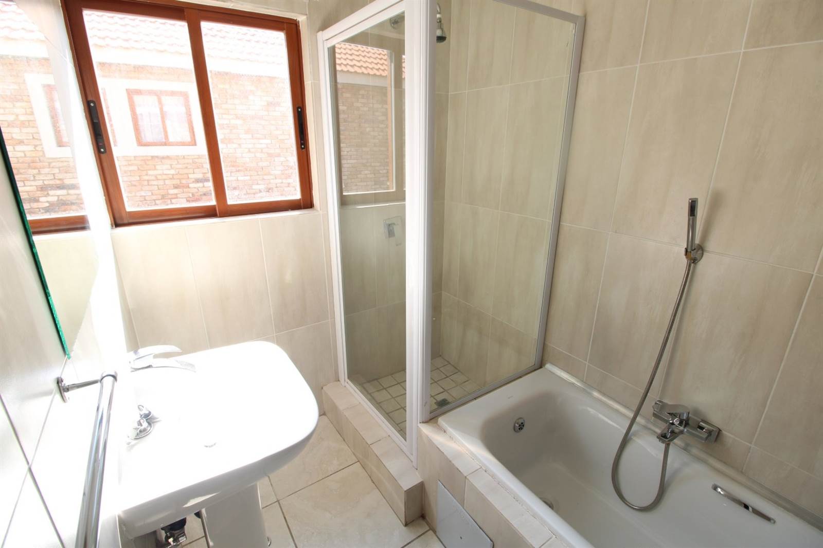 2 Bed Apartment in Potchefstroom Central photo number 27