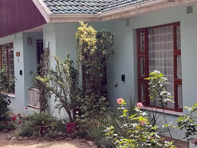 3 Bed House in Fort Beaufort photo number 2